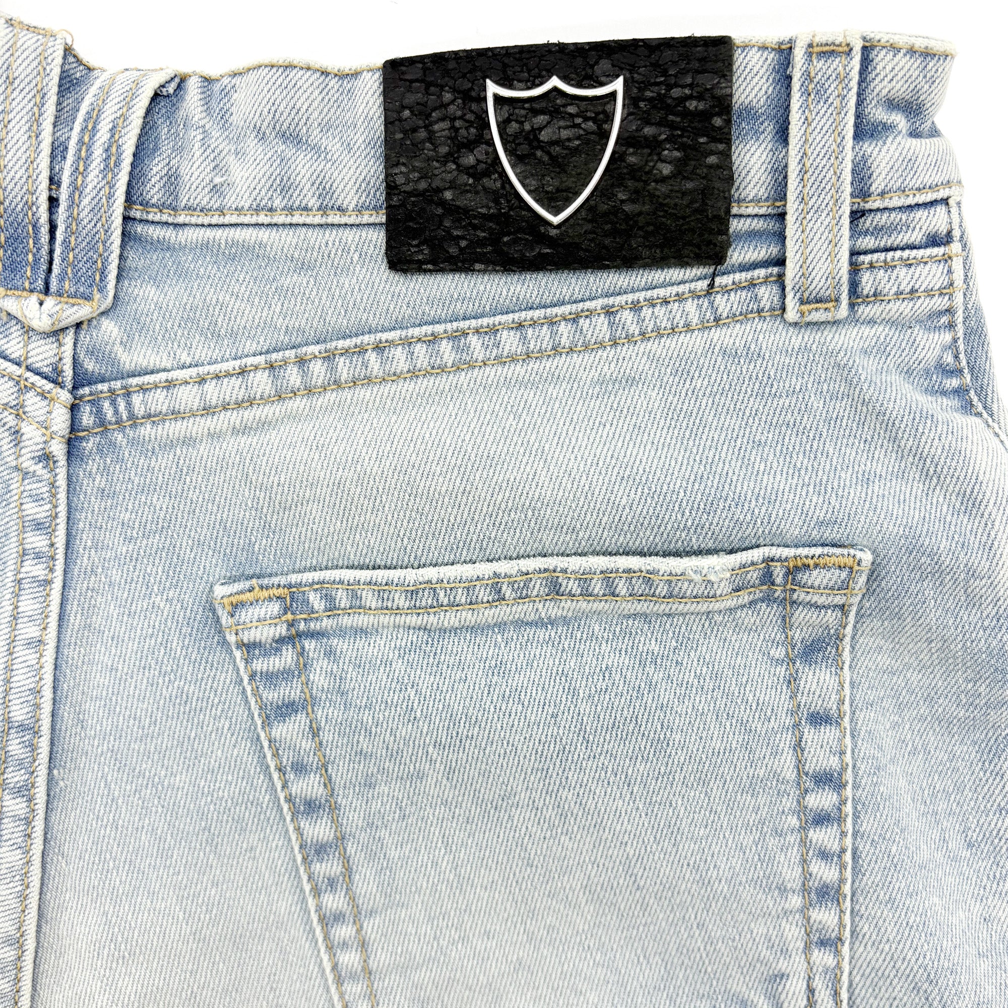 PANTALONCINI A TAGLIO VIVO BLU CHIARO-3