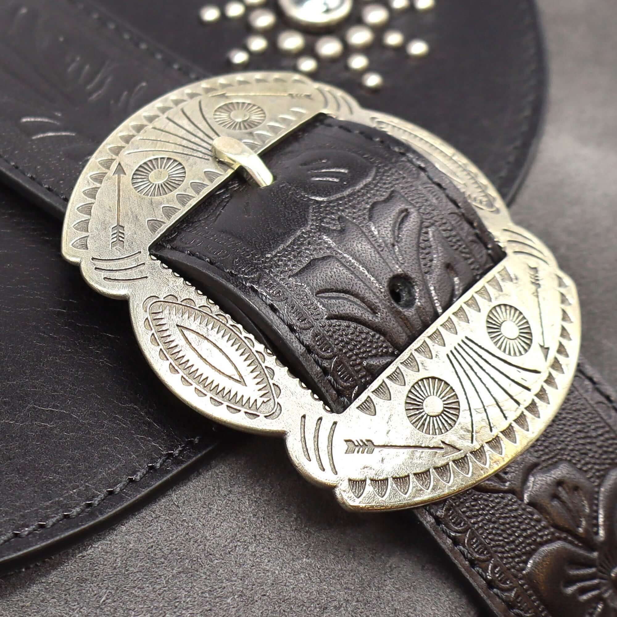 htc los angeles JOAN SUN ANTHRACITE Saddle bag in Anthracite, featuring sun-studded details. Crafted in Italy, 100% cow leather. Hollywood Trading Company