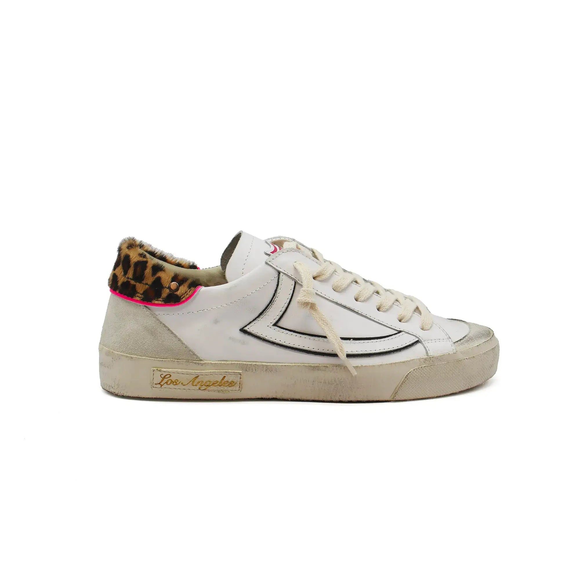 htc los angeles HTC VIPERS LOW WOMAN WHITE/ANIMALIER HTC VIPERS LOW WOMAN ANIMALIER WHITE HTC VIPERS low-top sneakers in white with a distressed finish. Standard fit, providing a comfortable and flexible wrap. Front lace-up closure for a secure fit. Small