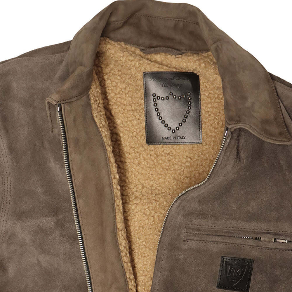 Hollywood Trading Company TERRY SUEDE LEATHER JACKET DARK CHOCOLATE TERRY SUEDE LEATHER JACKET DARK CHOCOLATE 100% SUEDE LEATHER. TEDDY-FLEECE INTERIOR. MADE IN ITALY FIT: REGULAR COLOR: DARK CHOCOLATE JACKETS Hollywood Trading Company Hollywood Trading C