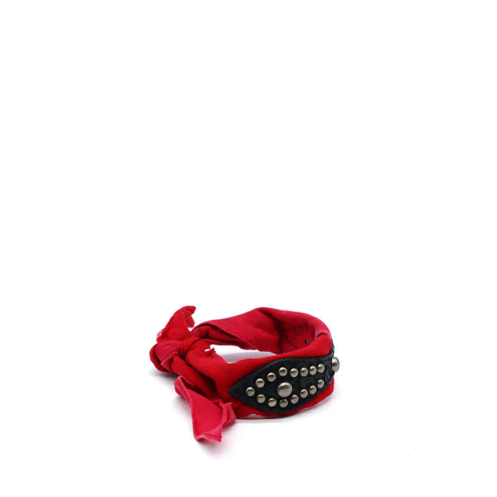 Hollywood Trading Company BANDANA BR BANDANA BR Black/Red Vintage bandana bracelet with studded leather inserts. Knot closure. 100% cotton 100% leather. Made in Italy. bracciale Hollywood Trading Company Hollywood Trading Company