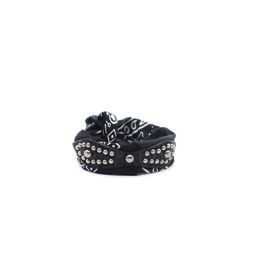 Hollywood Trading Company BANDANA BR BANDANA BR Black/Black Vintage bandana bracelet with studded leather inserts. Knot closure. 100% cotton 100% leather. Made in Italy. bracciale Hollywood Trading Company Hollywood Trading Company