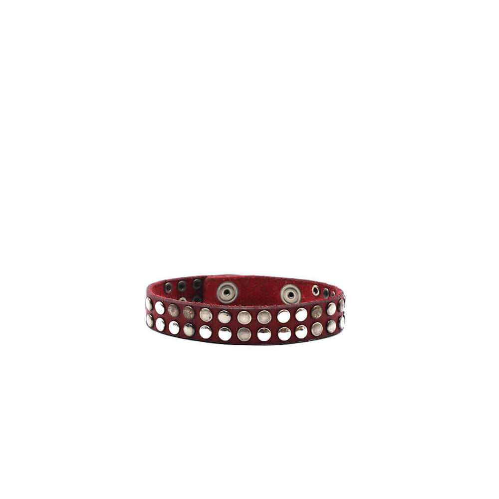 Hollywood Trading Company 10.000 MINI BR 10.000 MINI BR Red Leather bracelet with studs, zamac button closure with carved HTC Los Angeles logo. bracciale Hollywood Trading Company Hollywood Trading Company