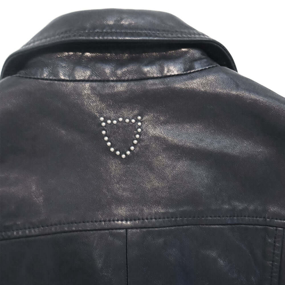 Hollywood Trading Company NEW CELINA JACKET BLACK NEW CELINA JACKET BLACK Black leather studded jacket. Central zip closure. Side and frontal pockets with zip closure. 100% leather. Made in Italy. LEATHER JACKETS Hollywood Trading Company Hollywood Tradin