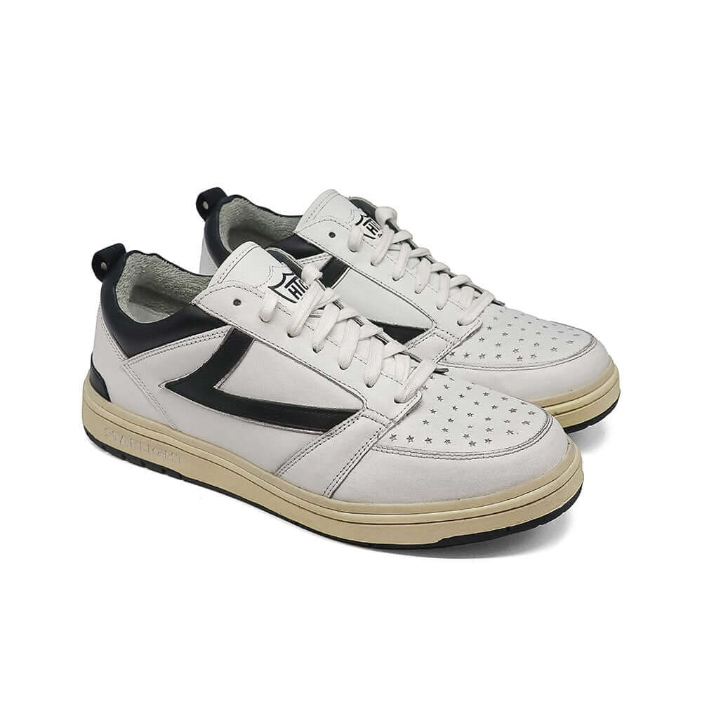 Hollywood Trading Company NEW STARLIGHT VINTAGE LOW WHITE/BLACK NEW STARLIGHT VINTAGE LOW WHITE/BLACK Starlight Low Vintage Sneakers, back pull loop with logo detail, rubber sole, perforated toe and front lace-up closure, 100% leather SHOES Hollywood Trad
