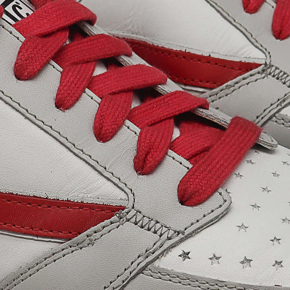 Hollywood Trading Company STARLIGHT COLOR LOW WHITE/RED STARLIGHT COLOR LOW WHITE/RED Starlight Low Sneakers, back pull loop with logo detail, rubber sole, perforated toe and front lace-up closure, 100% leather SHOES Hollywood Trading Company Hollywood Tr