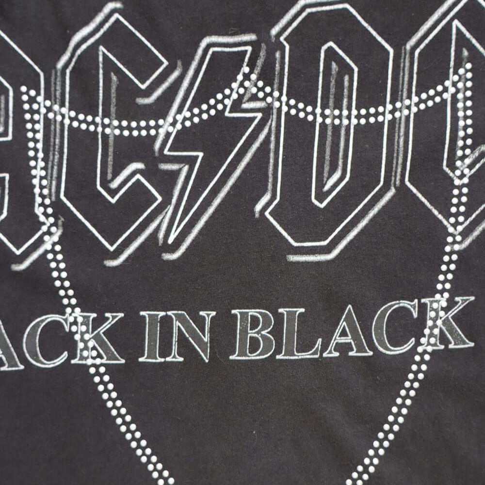 Hollywood Trading Company HTC VINTAGE AC/DC LUX T-SHIRT BLACK/SILVER HTC VINTAGE AC/DC LUX T-SHIRT BLACK/SILVER ONE OF A KIND VINTAGE T-SHIRT WITH ORIGINAL AC/DC PRINT, REWORKED WITH SILVER STUDDED HTC LOGO ON THE FRONT. REGULAR FIT. T-SHIRTS Hollywood Tr