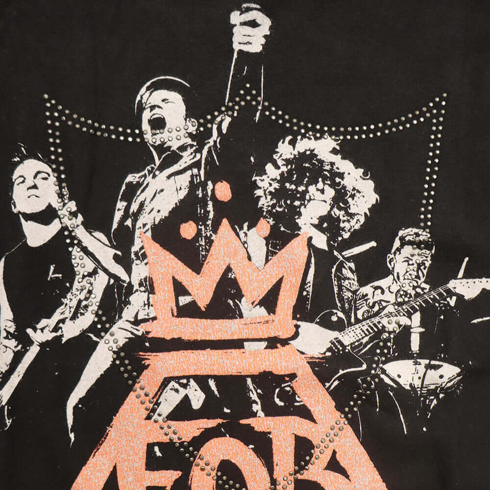 htc los angeles HTC VINTAGE FALL OUT BOY LUX T-SHIRT MIX BLACK HTC VINTAGE FALL OUT BOY LUX T-SHIRT MIX BLACK ONE OF A KIND VINTAGE T-SHIRT WITH ORIGINAL FALL OUT BOY PRINT, REWORKED WITH SILVER STUDDED HTC LOGO ON THE FRONT. REGULAR FIT. T-SHIRTS Hollywo