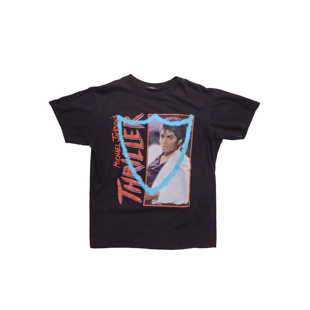 htc los angeles HTC VINTAGE MICHAEL JACKSON AZURE T-SHIRT MIX BLACK HTC VINTAGE MICHAEL JACKSON AZURE T-SHIRT MIX BLACK ONE OF A KIND VINTAGE T-SHIRT WITH ORIGINAL MICHAEL JACKSON PRINT, REWORKED WITH AZURE HTC LOGO ON THE FRONT. BOXY FIT. T-SHIRTS Hollyw