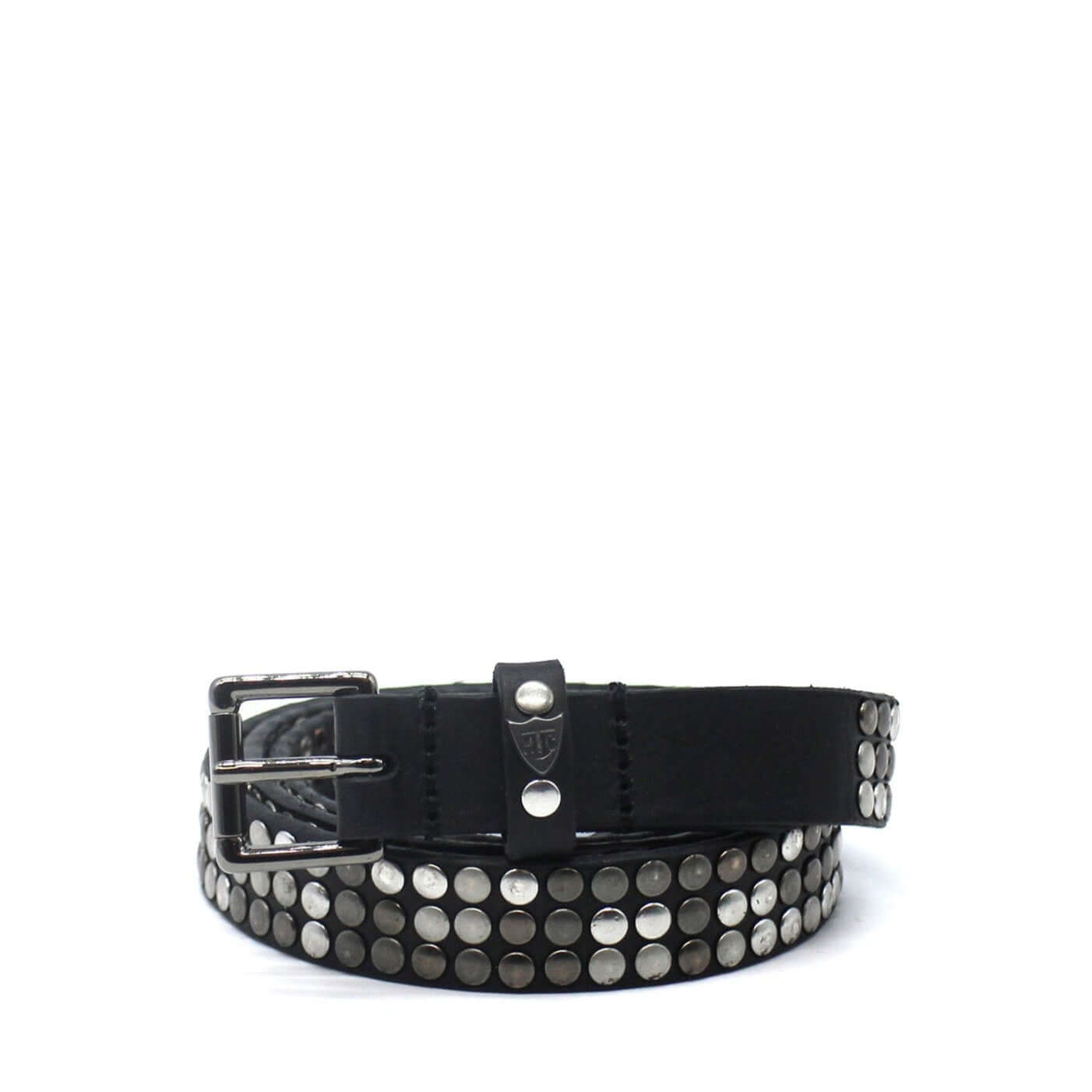 Hollywood Trading Company 3.000 STUDS BELT 3.000 STUDS BELT Black leather belt with studs, brass buckle, loop with studs and engraved logo. Height 2 cm. Made in Italy. BELTS Hollywood Trading Company Hollywood Trading Company