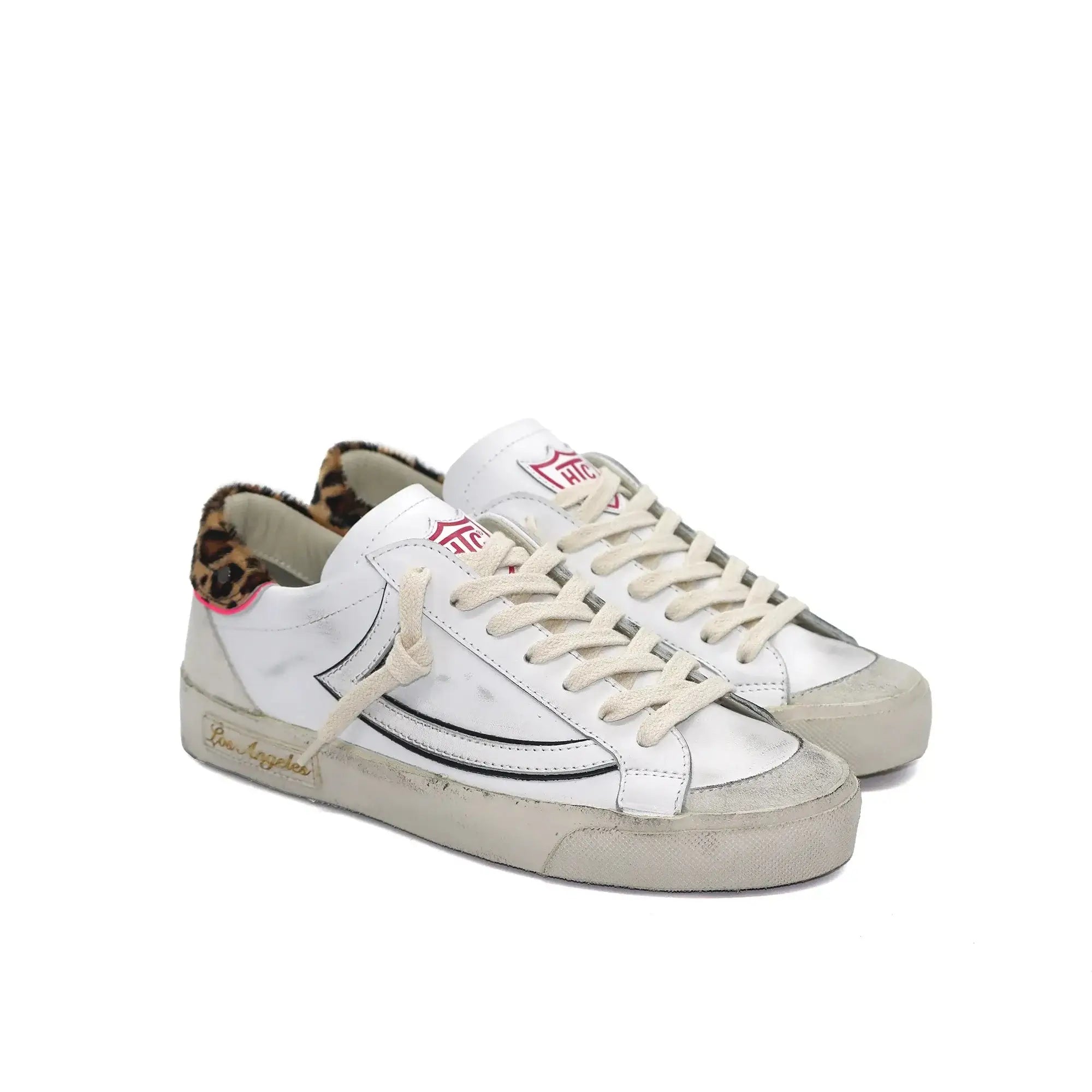 htc los angeles HTC VIPERS LOW WOMAN WHITE/ANIMALIER HTC VIPERS LOW WOMAN ANIMALIER WHITE HTC VIPERS low-top sneakers in white with a distressed finish. Standard fit, providing a comfortable and flexible wrap. Front lace-up closure for a secure fit. Small