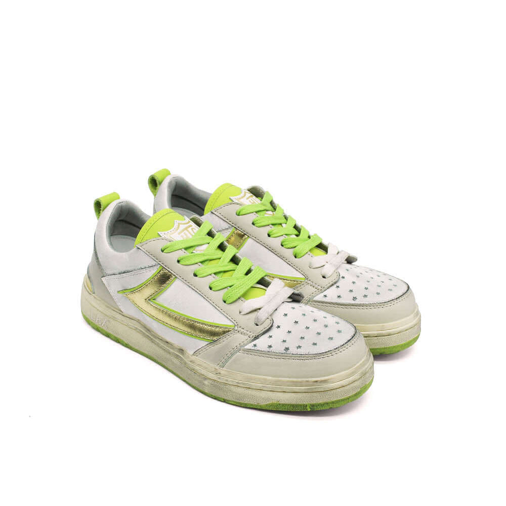 Hollywood Trading Company STARLIGHT METALLIC LOW WOMAN STARLIGHT METALLIC LOW WOMAN Starlight Metallic Low Woman Sneakers, back pull loop, rubber sole, perforated toe and front lace-up closure, 100% leather sneakers Hollywood Trading Company Hollywood Tra