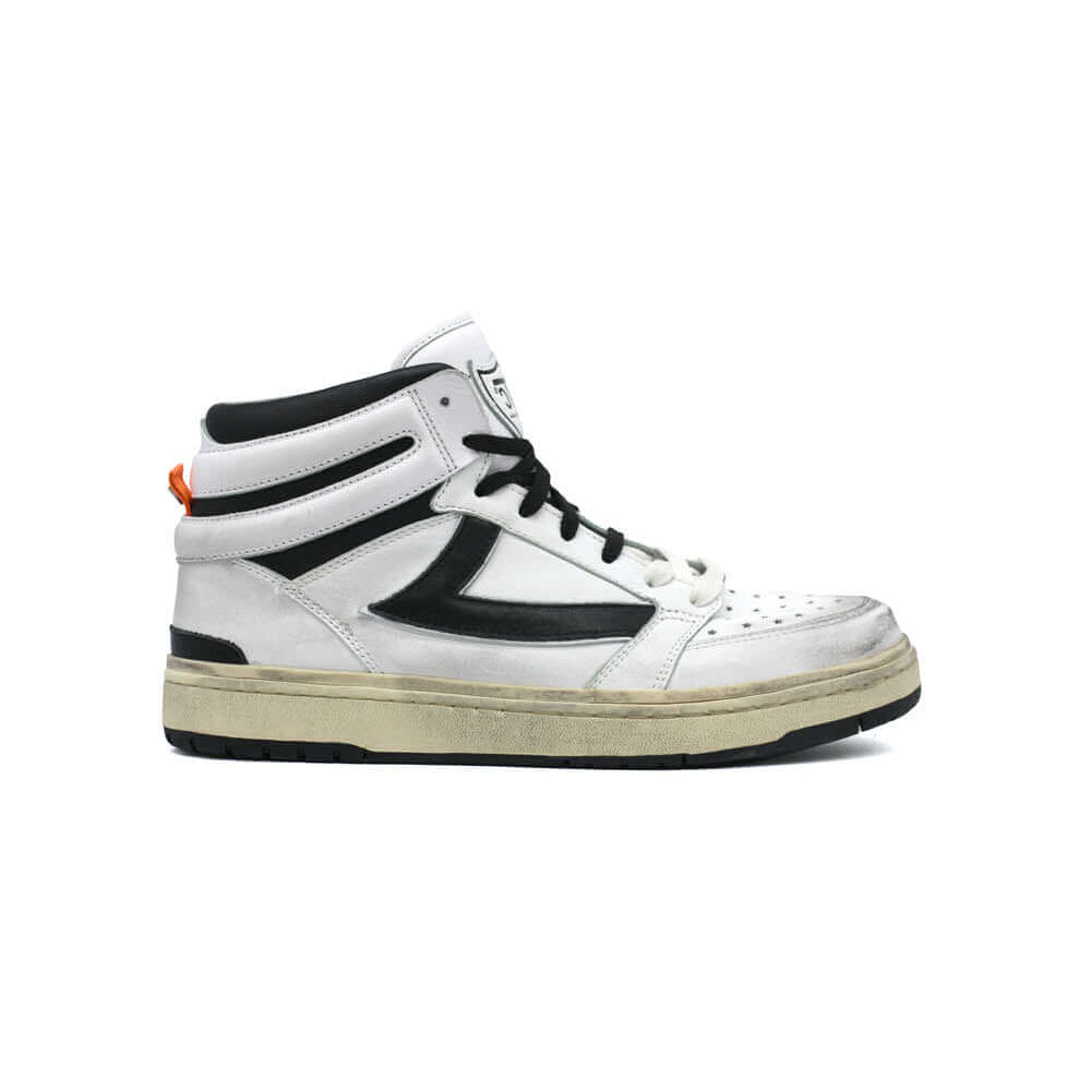 Hollywood Trading Company STARLIGHT VINTAGE HIGH STARLIGHT VINTAGE HIGH Starlight High Vintage Sneakers, back pull loop with logo detail, rubber sole, perforated toe and front lace-up closure, 100% leather sneakers Hollywood Trading Company Hollywood Trad