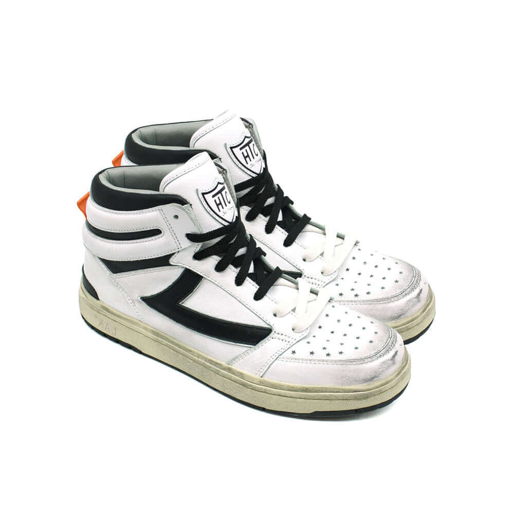 Hollywood Trading Company STARLIGHT VINTAGE HIGH STARLIGHT VINTAGE HIGH Starlight High Vintage Sneakers, back pull loop with logo detail, rubber sole, perforated toe and front lace-up closure, 100% leather sneakers Hollywood Trading Company Hollywood Trad