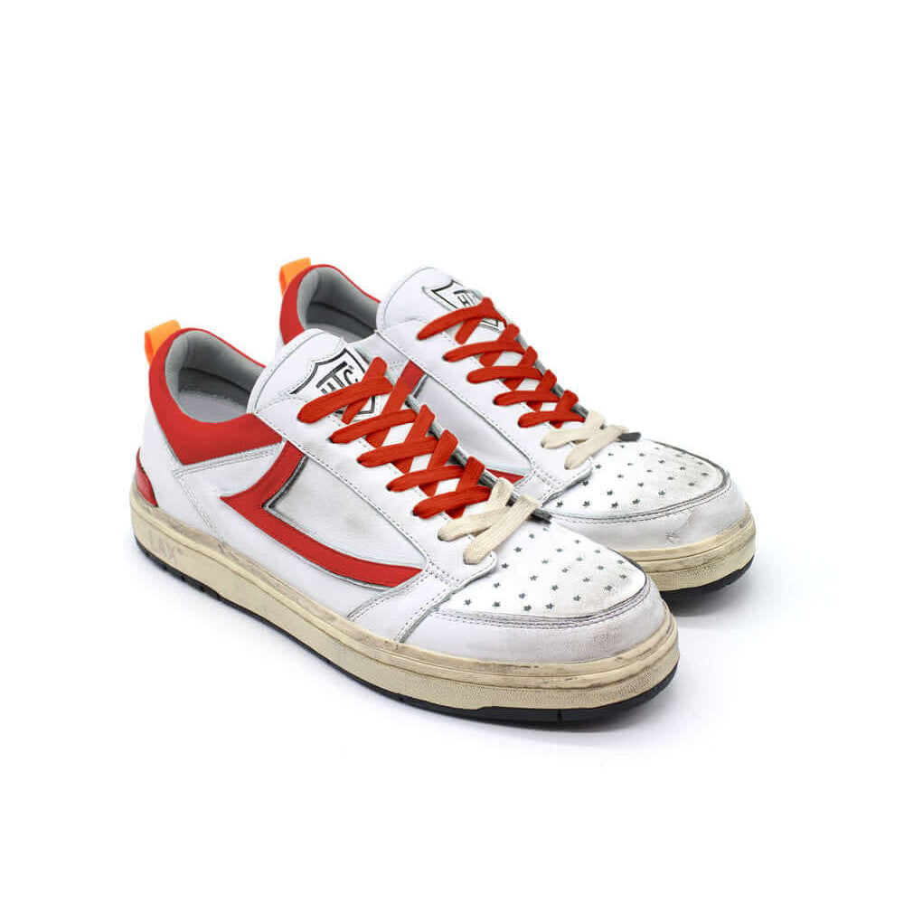 Hollywood Trading Company STARLIGHT VINTAGE LOW STARLIGHT VINTAGE LOW Starlight Low Vintage Woman Sneakers, back pull loop with logo detail, rubber sole, perforated toe and front lace-up closure, 100% leather sneakers Hollywood Trading Company Hollywood T