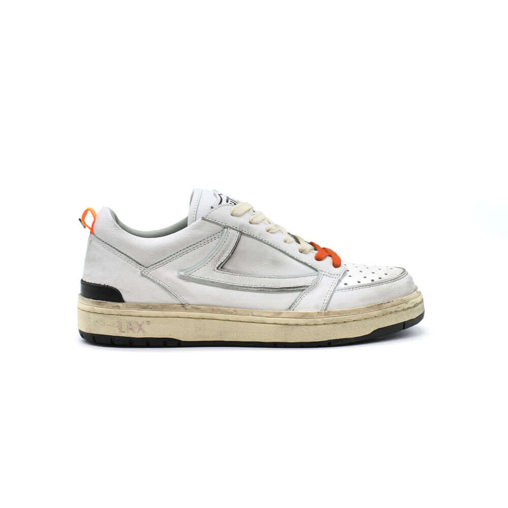 Hollywood Trading Company STARLIGHT WHT LOW STARLIGHT WHT LOW Starlight Low Shield Unisex Sneakers, back pull loop with logo detail, rubber sole, perforated toe and front lace-up closure, 100% leather sneakers Hollywood Trading Company Hollywood Trading C