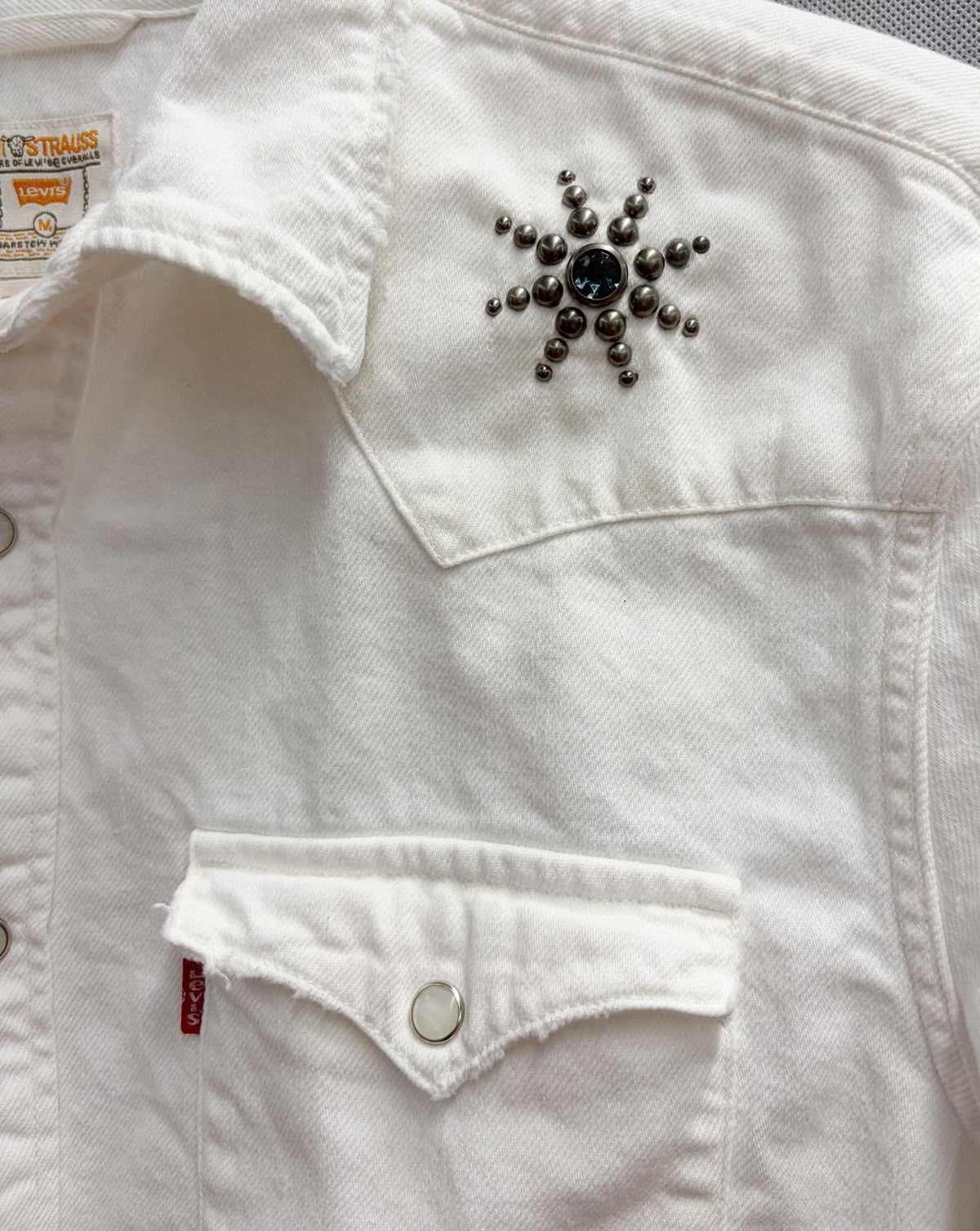 HTC STUDDED VITAGE LEVI'S SHIRT-2