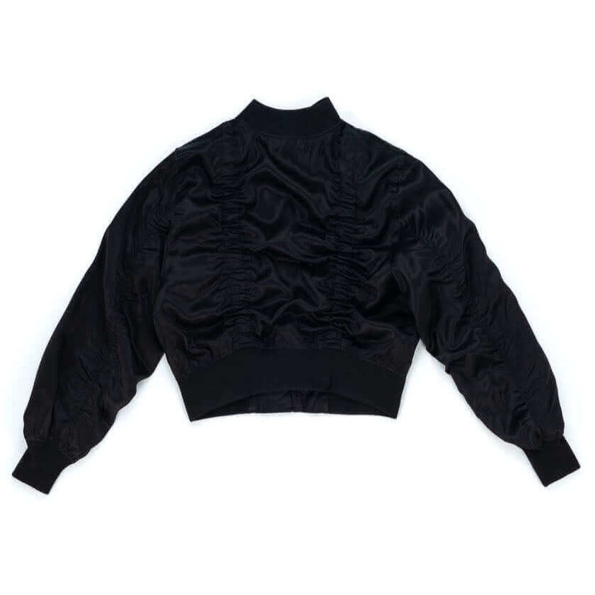 Hollywood Trading Company SUSPENDERS JACKET BLACK SUSPENDERS JACKET BLACK Crop bomber jacket, zip closure and front pockets. Composition 100% Nylon JACKETS Hollywood Trading Company Hollywood Trading Company