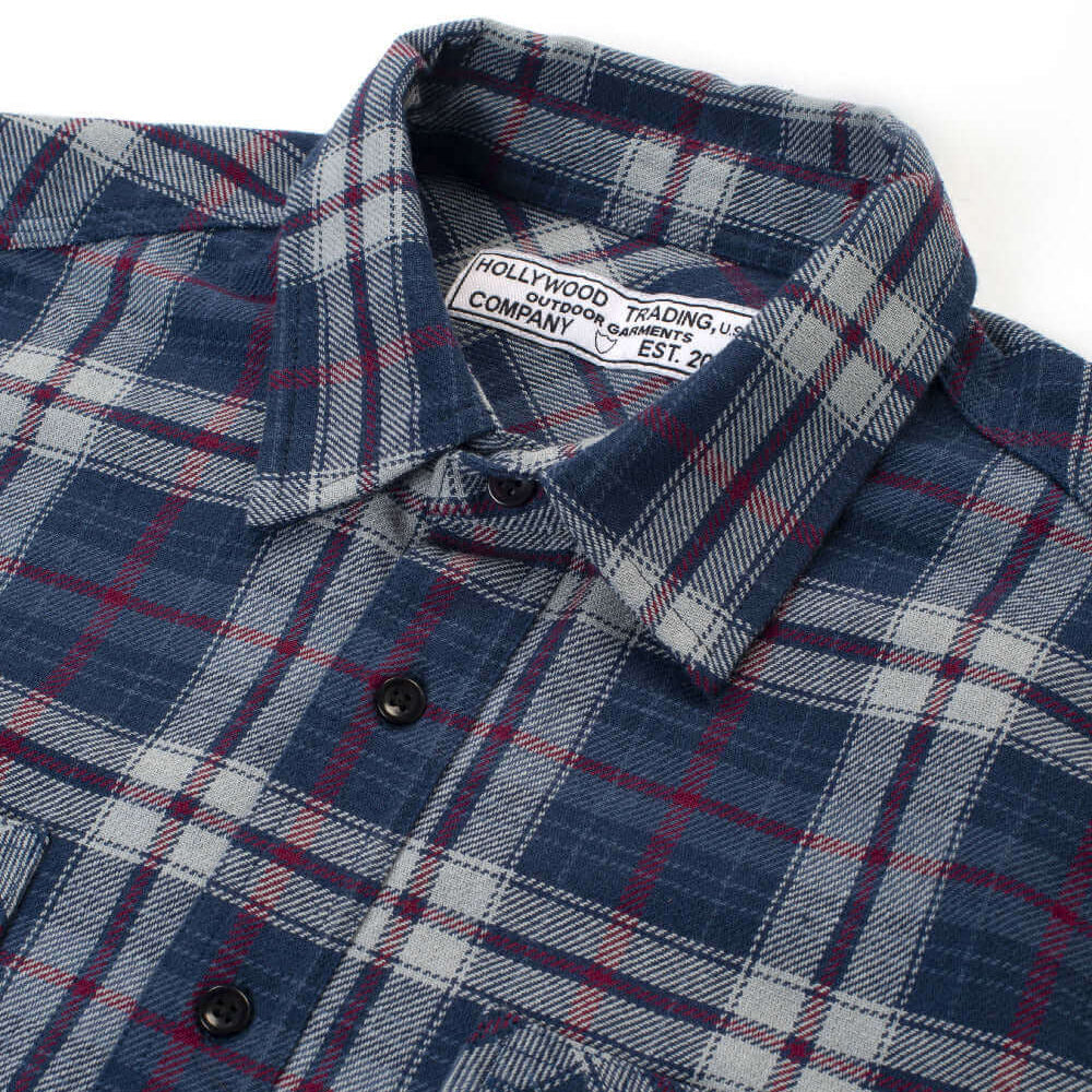 Hollywood Trading Company HOLLYWOOD CHECK SHIRT HOLLYWOOD CHECK SHIRT Check cotton flannel shirt. Regular fit. H.T.C. Logo print on the back. Front button closure. Two brest pockets. 100% cotton. Made in Italy. SHIRTS Hollywood Trading Company Hollywood T
