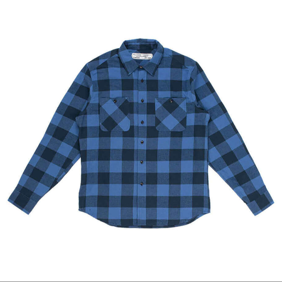 Hollywood Trading Company HOLLYWOOD CHECK SHIRT HOLLYWOOD CHECK SHIRT Check cotton flannel shirt. Regular fit. H.T.C. Logo print on the back. Front button closure. Two brest pockets. 100% cotton. Made in Italy. Hollywood Trading Company Hollywood Trading