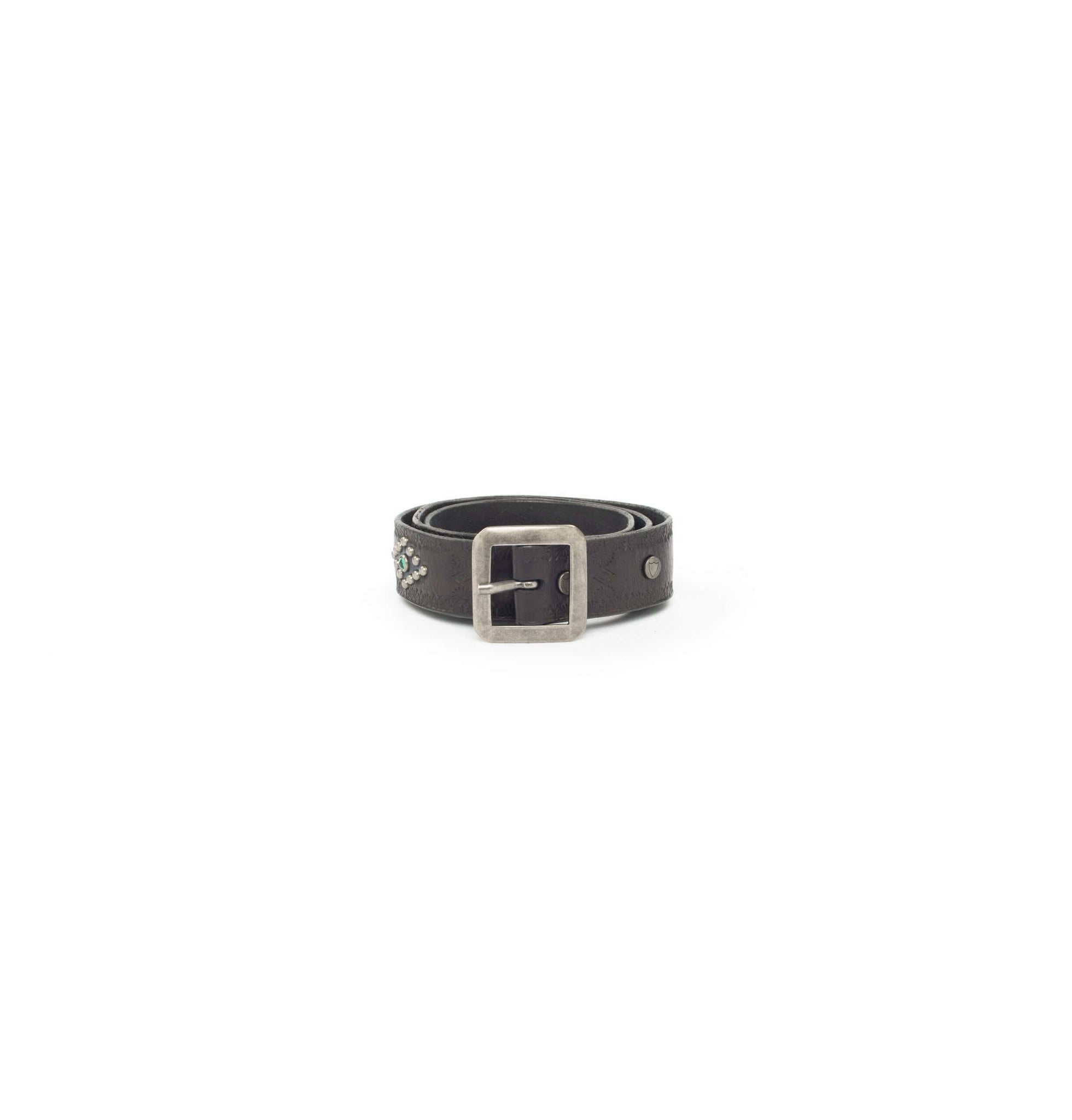FULLERTON BELT Cintura in pelle nera con decorazioni romboidali di borchie e strass. Altezza: 4 cm. Made in Italy HTC LOS ANGELES