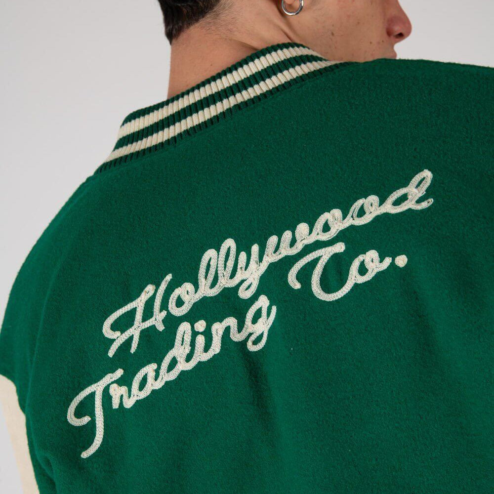 htc los angeles COLLEGE - CARDS GREEN COLLEGE - CARDS GREEN Varsity wool & leather bomber jacket. Front button closure, ribbed collar, cuffs and hem. Embroidered details and patches. Two side pockets. Main body composition: 70% Wool, 30% Acrylic; sleeves: