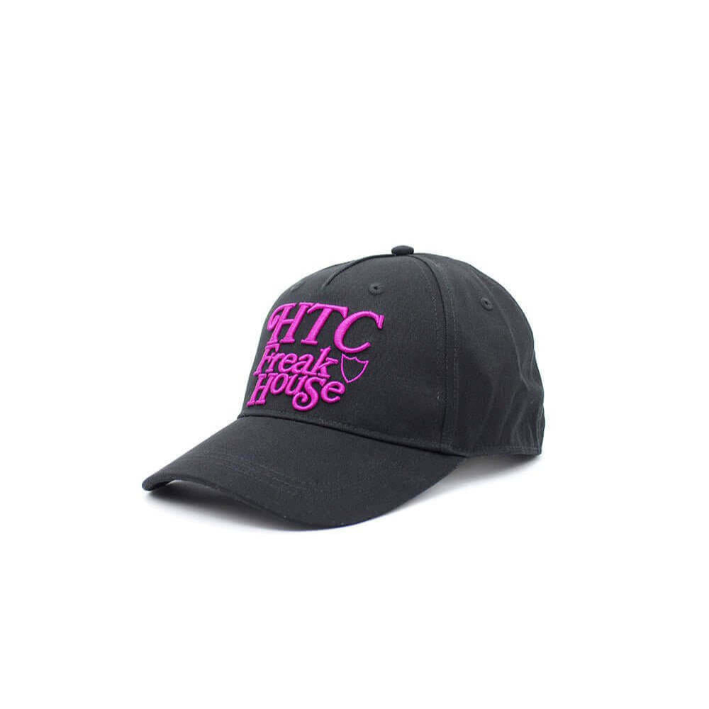 HTC LOS ANGELES FREAK HOUSE CAP BLACK FREAK HOUSE CAP BLACK Black baseball cap , round crown with eyelets, Freak House logo embroidered on the front, adjustable strap on the back. One size fits all. 100% cotton. HATS Hollywood Trading Company Hollywood Tr