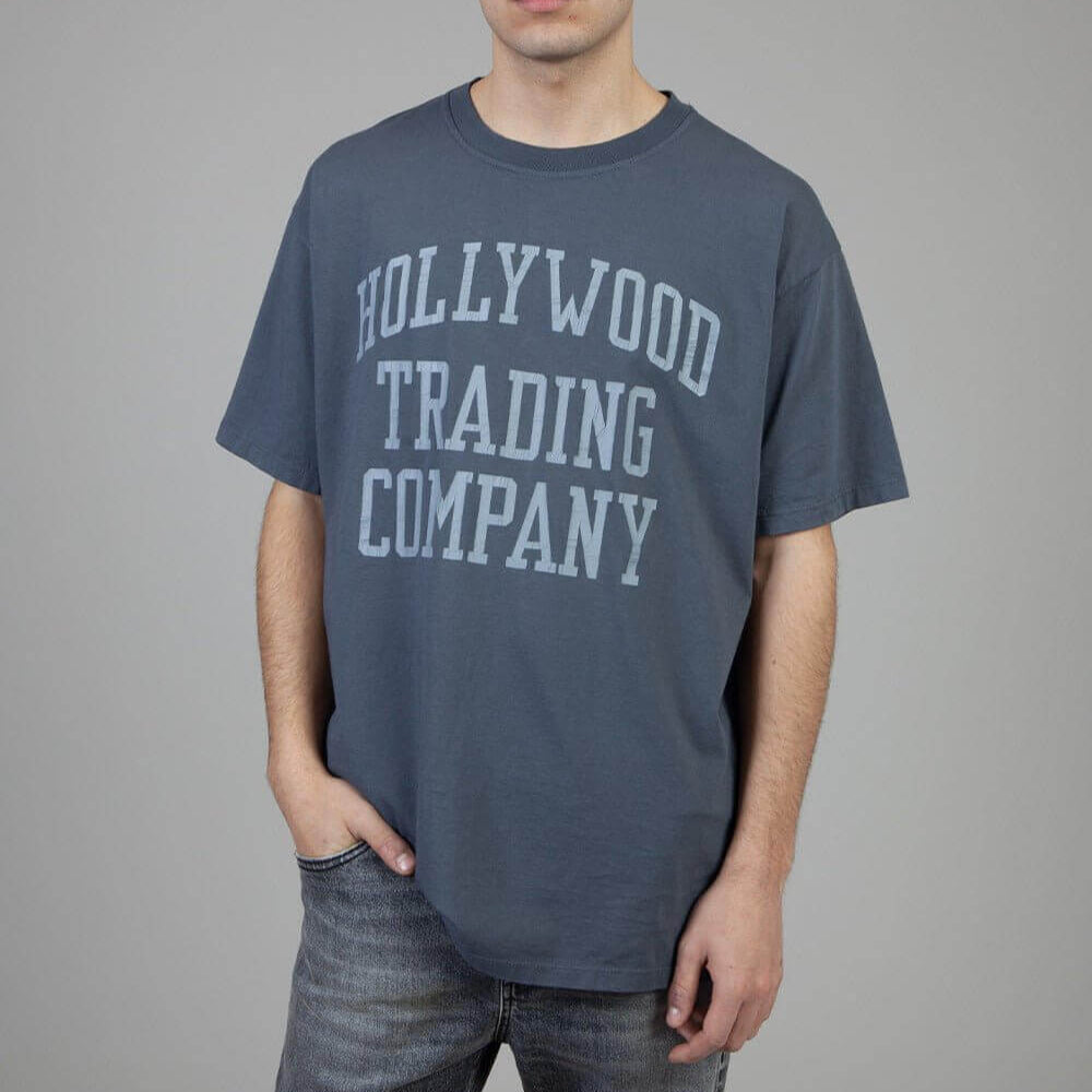 HTC LOS ANGELES HOLLYWOOD T.C. T-SHIRT HOLLYWOOD T.C. T-SHIRT Regular fit t-shirt printed on the front. Composition: 100% Cotton t-shirt Hollywood Trading Company Hollywood Trading Company