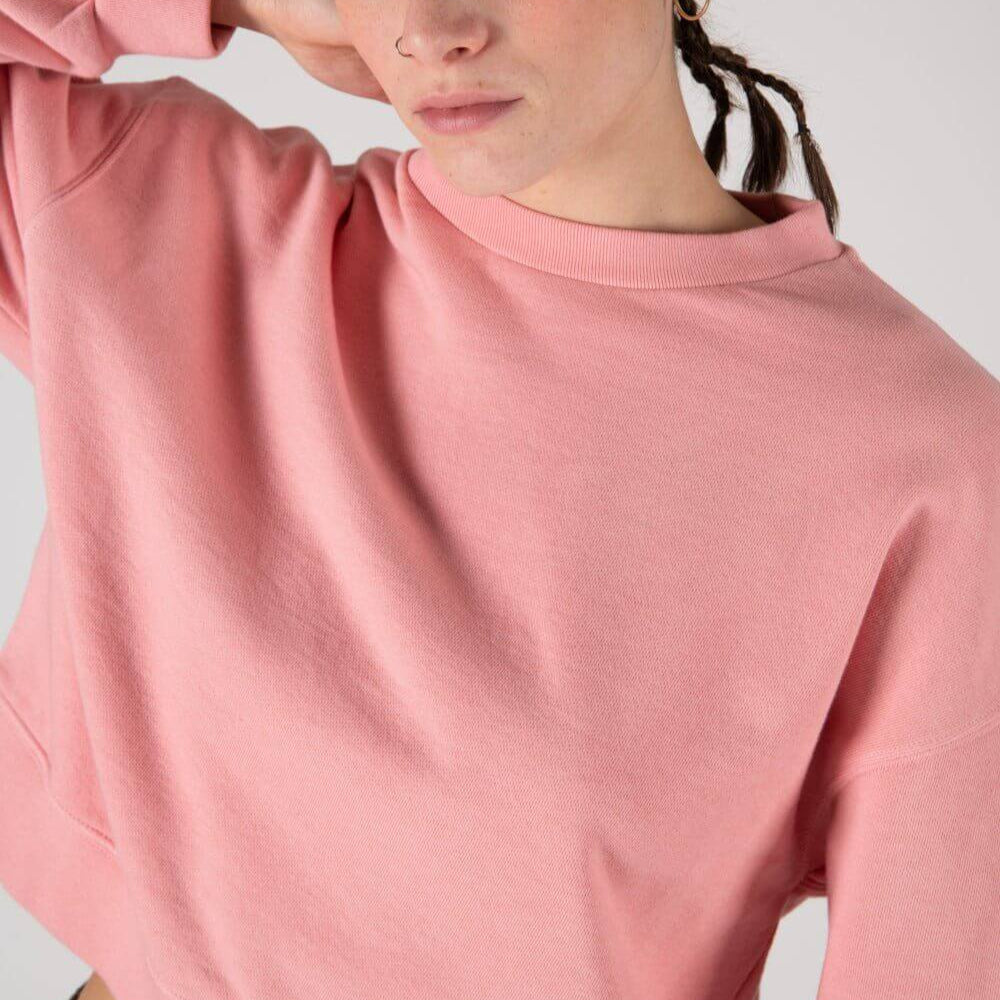 htc los angeles HTC CROP LOGO PINK HTC CROP LOGO PINK Crop sweater with HTC logo on the front. Composition: 100% Cotton SWEATERS Hollywood Trading Company Hollywood Trading Company