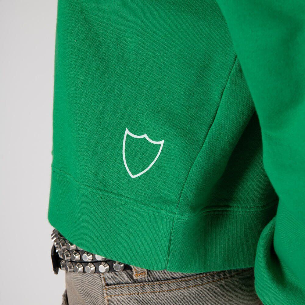 htc los angeles HTC CROP LOGO HTC CROP LOGO Crop sweater with HTC logo on the front. Composition: 100% Cotton SWEATERS Hollywood Trading Company Hollywood Trading Company