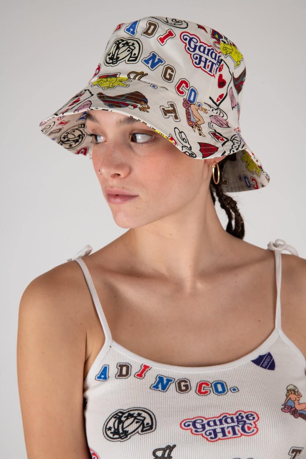 HTC GARAGE BUCKET White overall printed bucket. One size fits all. 100% cotton. HTC LOS ANGELES