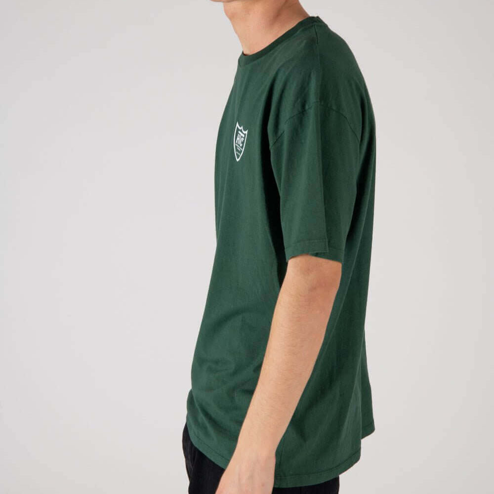 Hollywood Trading Company HTC LIL LOGO HTC LIL LOGO Regular fit t-shirt with printed mini-logo on the front. Composition: 100% Cotton Hollywood Trading Company Hollywood Trading Company