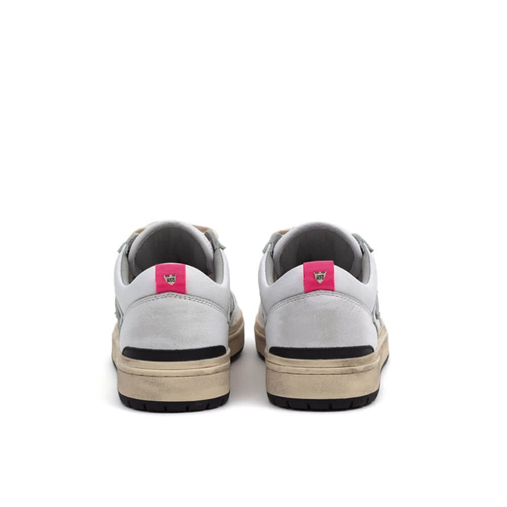 Hollywood Trading Company STARLIGHT LOW SHIELD WOMAN STARLIGHT LOW SHIELD WOMAN Starlight Low Shield Woman Sneakers, back pull loop with logo detail, rubber sole, perforated toe and front lace-up closure, 100% leather sneakers Hollywood Trading Company Ho