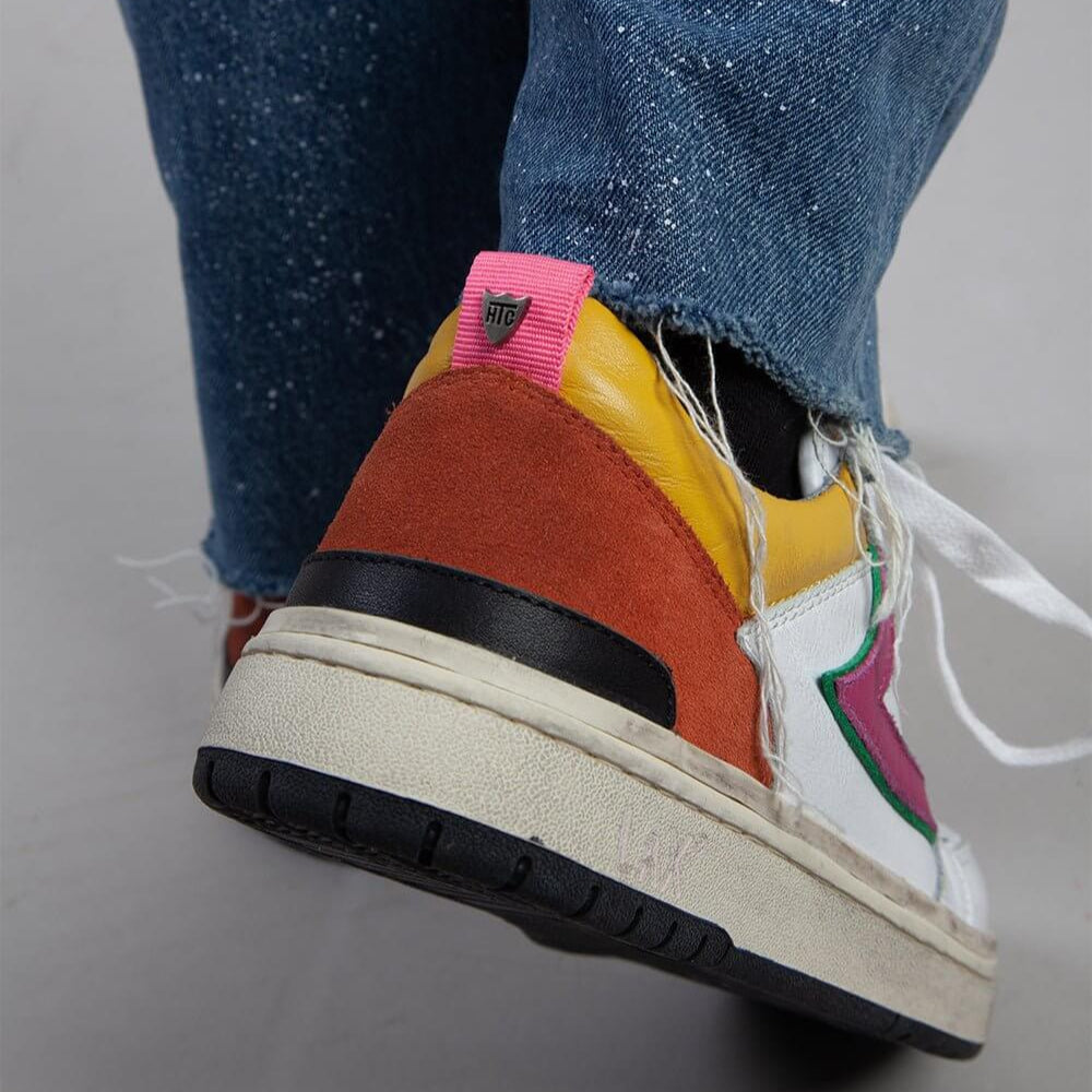 Hollywood Trading Company STARLIGHT MULTICOLOR LOW WOMAN STARLIGHT MULTICOLOR LOW WOMAN HTC Starlight Low Woman sneakers, back pull loop with logo detail, rubber sole, perforated toe and front lace-up closure, 100% leather sneakers Hollywood Trading Compa