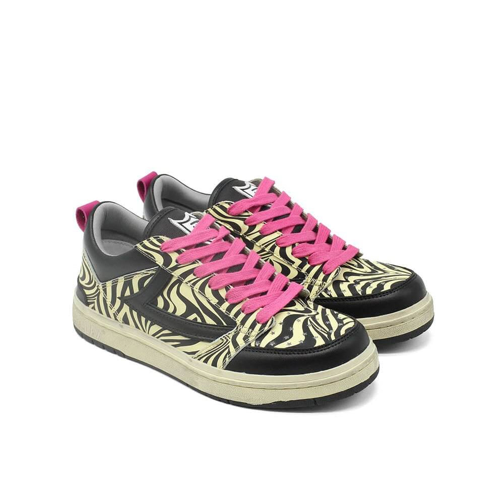 Hollywood Trading Company STARLIGHT ZEBRA LOW WOMAN STARLIGHT ZEBRA LOW WOMAN Starlight Outline Low Woman Sneakers, back pull loop with metal logo detail, front lace-up closure. ZEBRA PRINTED LEATHER UPPER sneakers Hollywood Trading Company Hollywood Trad
