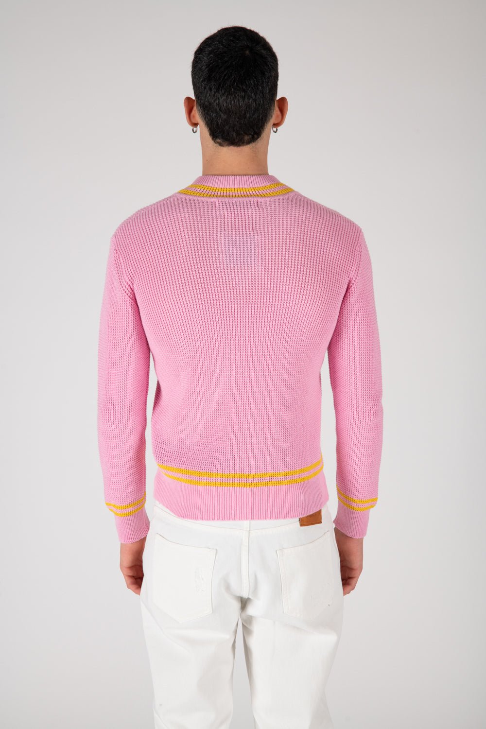 VISITOR Pink sweater with front logo patch. Composition: 100% Cotton HTC LOS ANGELES