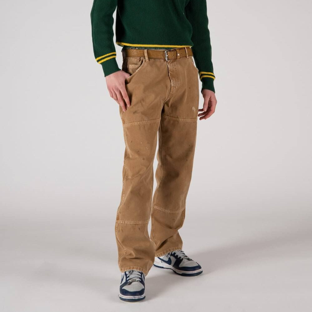 Hollywood Trading Company WORKB**** WORKB**** Cargo jeans with front button and zip closure. Back leather logo patch. Stonewashed coloring may vary. Five pockets. Hem: 21 cm. Composition: 100% Cotton Hollywood Trading Company Hollywood Trading Company